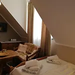 农家乐 西德里斯科萨宾沃旅馆 Węgorzewo