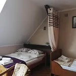 西德里斯科萨宾沃旅馆 农家乐 *